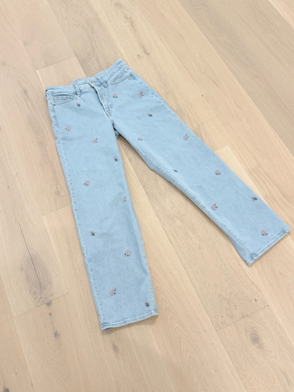 Old Navy OG Loose Floral Rose Jeans – Size 6